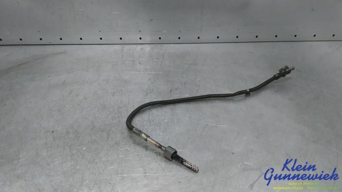 Usagé Sensor température d’échappement Mercedes S-Klasse Prix € 69,00 Règlement à la marge proposé par Klein Gunnewiek Autodemontage & Motorentechniek