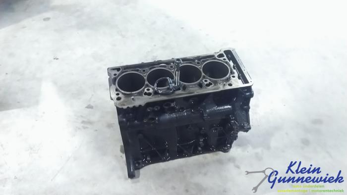 Used Engine crankcase Volkswagen Golf Price € 595,00 Margin scheme offered by Klein Gunnewiek Autodemontage & Motorentechniek