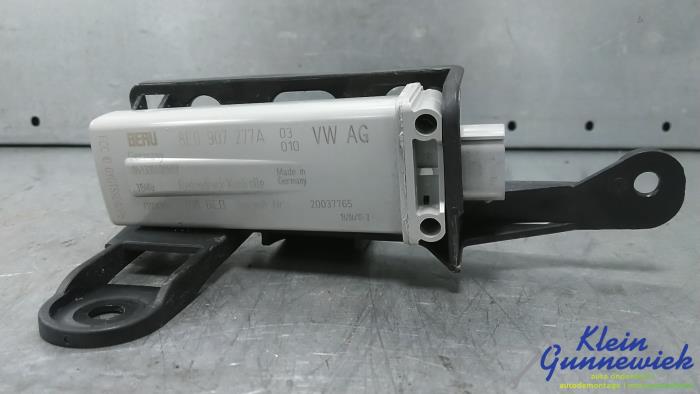 Begagnade Sensor (övriga) Porsche Panamera Pris € 40,00 Marginaltabell erbjuds av Klein Gunnewiek Autodemontage & Motorentechniek