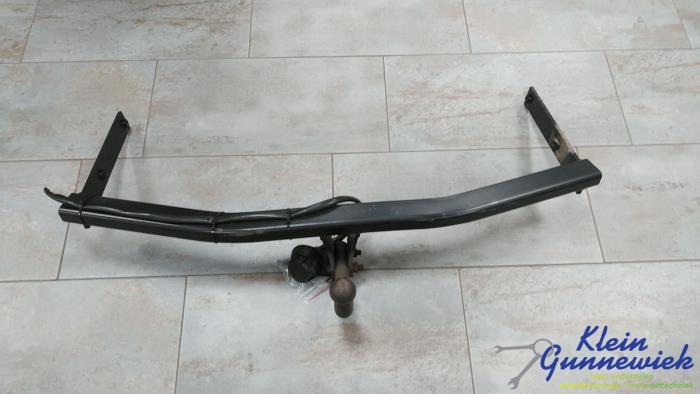 Używane Hak holowniczy Seat Altea Cena € 70,00 Procedura marży oferowane przez Klein Gunnewiek Autodemontage & Motorentechniek