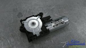 Begagnade Motor, soltak Porsche Panamera Pris € 125,00 Marginaltabell erbjuds av Klein Gunnewiek Autodemontage & Motorentechniek