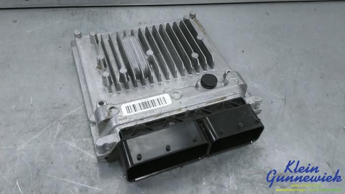 Used Injection computer Mercedes GLA Price € 202,00 Margin scheme offered by Klein Gunnewiek Autodemontage & Motorentechniek