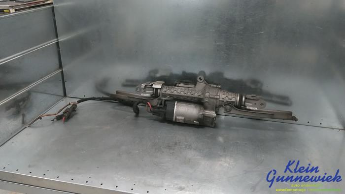Begagnade Styrbox BMW 5-Serie Pris € 215,00 Marginaltabell erbjuds av Klein Gunnewiek Autodemontage & Motorentechniek