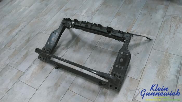 Begagnade Front Ford KA Pris € 71,00 Marginaltabell erbjuds av Klein Gunnewiek Autodemontage & Motorentechniek