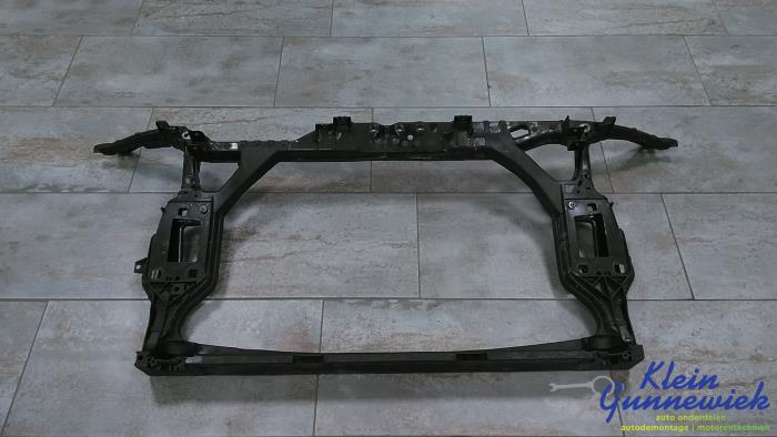 Używane Panel przedni Audi A4 Cena € 145,00 Procedura marży oferowane przez Klein Gunnewiek Autodemontage & Motorentechniek