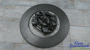 Usados Juego de herramientas Ford Focus Precio € 45,00 Norma de margen ofrecido por Klein Gunnewiek Autodemontage & Motorentechniek