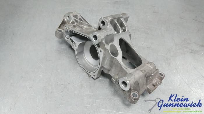 Begagnade Vattenpump BMW 5-Serie Pris € 125,00 Marginaltabell erbjuds av Klein Gunnewiek Autodemontage & Motorentechniek