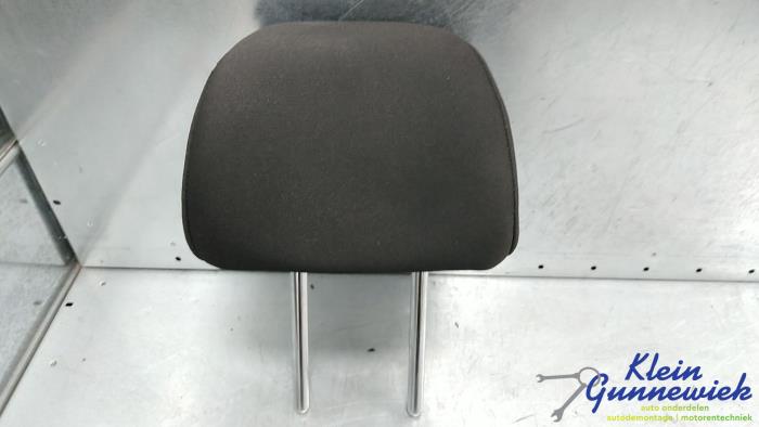 Używane Zaglówek Kia Picanto Cena € 21,00 Procedura marży oferowane przez Klein Gunnewiek Autodemontage & Motorentechniek