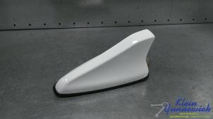 Begagnade GPS-antenn Kia Picanto Pris € 75,00 Marginaltabell erbjuds av Klein Gunnewiek Autodemontage & Motorentechniek