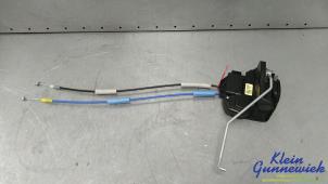 Used Front door lock mechanism 4-door, right Kia Picanto Price € 45,00 Margin scheme offered by Klein Gunnewiek Autodemontage & Motorentechniek