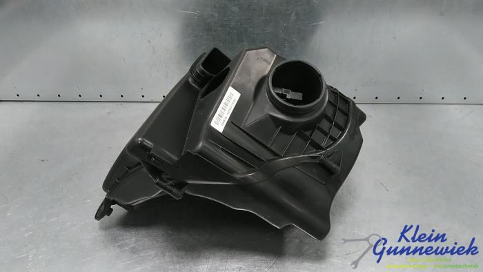 Gebrauchte Luftfiltergehäuse BMW 1-Serie Preis € 20,00 Margenregelung angeboten von Klein Gunnewiek Autodemontage & Motorentechniek