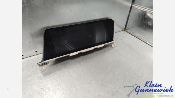 Begagnade Innerdisplay BMW 1-Serie Pris € 553,00 Marginaltabell erbjuds av Klein Gunnewiek Autodemontage & Motorentechniek