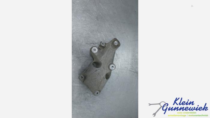 Used Engine mount BMW 3-Serie Price € 15,00 Margin scheme offered by Klein Gunnewiek Autodemontage & Motorentechniek