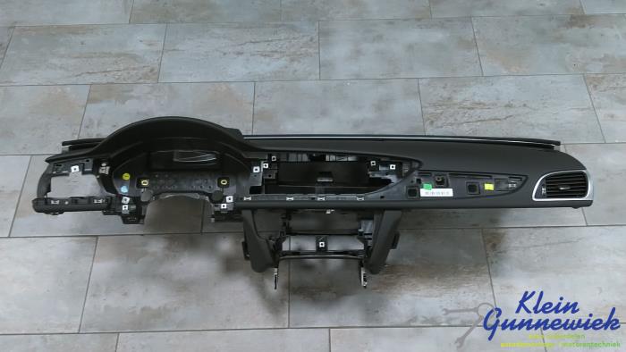 Usados Salpicadero Audi A6 Precio € 337,00 Norma de margen ofrecido por Klein Gunnewiek Autodemontage & Motorentechniek