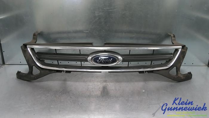 Begagnade Grill Ford Mondeo Pris € 50,00 Marginaltabell erbjuds av Klein Gunnewiek Autodemontage & Motorentechniek