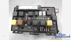 Usados Caja de fusibles Opel Astra Precio € 60,00 Norma de margen ofrecido por Klein Gunnewiek Autodemontage & Motorentechniek