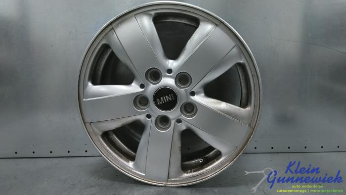 Gebrauchte Felge Mini Mini Preis € 50,00 Margenregelung angeboten von Klein Gunnewiek Autodemontage & Motorentechniek