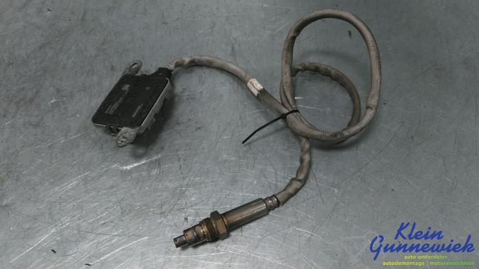 Używane Sonda lambda Nissan Cab Star Cena € 184,00 Procedura marży oferowane przez Klein Gunnewiek Autodemontage & Motorentechniek