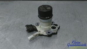 Used AdBlue pump Renault Trafic Price € 75,00 Margin scheme offered by Klein Gunnewiek Autodemontage & Motorentechniek