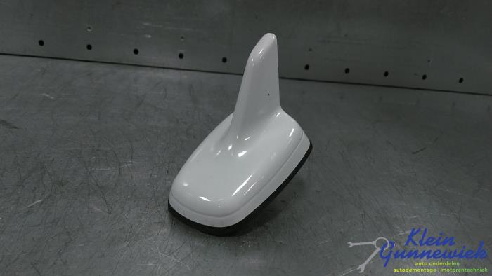 Używane Antena GPS Audi A6 Cena € 70,00 Procedura marży oferowane przez Klein Gunnewiek Autodemontage & Motorentechniek