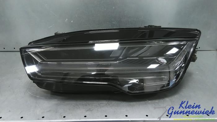 Używane Reflektor lewy Audi RS7 Cena € 1.175,00 Procedura marży oferowane przez Klein Gunnewiek Autodemontage & Motorentechniek