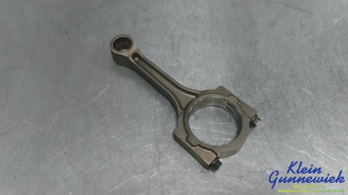 Usagé Bielle Opel Insignia Prix € 38,00 Règlement à la marge proposé par Klein Gunnewiek Autodemontage & Motorentechniek
