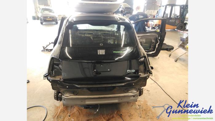 Begagnade Baklucka Fiat 500e Pris € 595,00 Marginaltabell erbjuds av Klein Gunnewiek Autodemontage & Motorentechniek