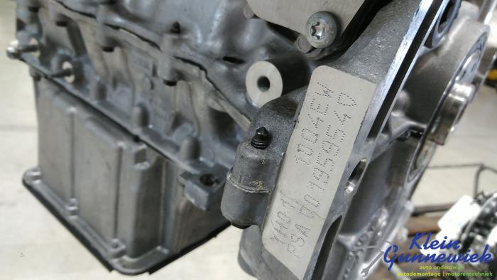 Engine Opel Crossland X - 9842780680 YH01
