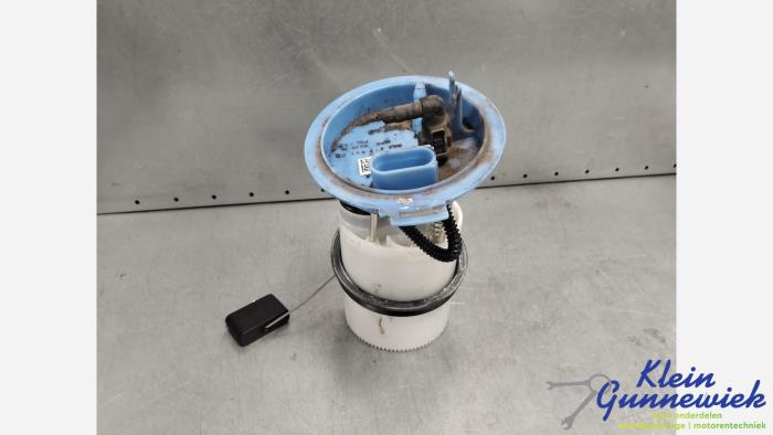 Usagé Pompe à carburant Volkswagen E-Golf Prix € 55,00 Règlement à la marge proposé par Klein Gunnewiek Autodemontage & Motorentechniek