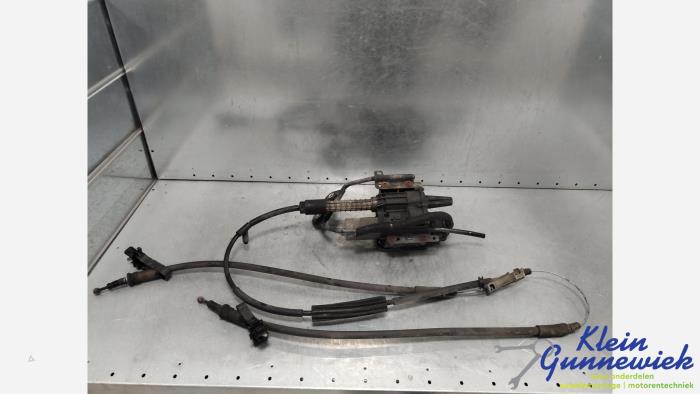 Używane Silnik hamulca postojowego Opel Cascada Cena € 121,00 Procedura marży oferowane przez Klein Gunnewiek Autodemontage & Motorentechniek