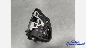 Usados Mecanismo de cerradura de puerta de 2 puertas izquierda BMW 1-Serie Precio € 50,00 Norma de margen ofrecido por Klein Gunnewiek Autodemontage & Motorentechniek