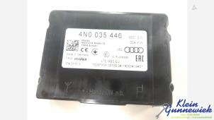 Używane Modul (rózne) Audi RS3 Cena € 125,00 Procedura marży oferowane przez Klein Gunnewiek Autodemontage & Motorentechniek