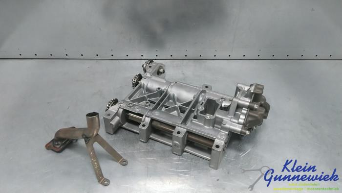 Używane Wal balansujacy Mercedes Sprinter Cena € 321,00 Procedura marży oferowane przez Klein Gunnewiek Autodemontage & Motorentechniek