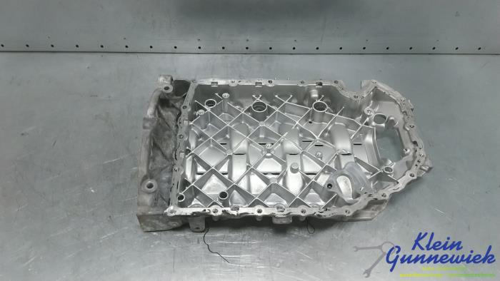 Used Sump Volkswagen Golf Price € 35,00 Margin scheme offered by Klein Gunnewiek Autodemontage & Motorentechniek
