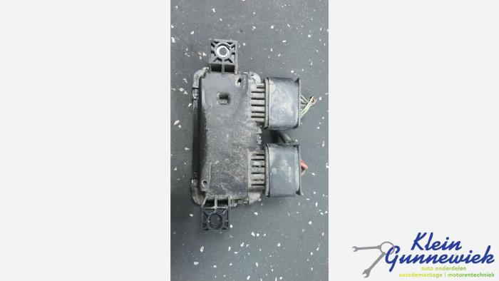 Usagé Module pompe carburant Mercedes A-Klasse Prix € 25,00 Règlement à la marge proposé par Klein Gunnewiek Autodemontage & Motorentechniek