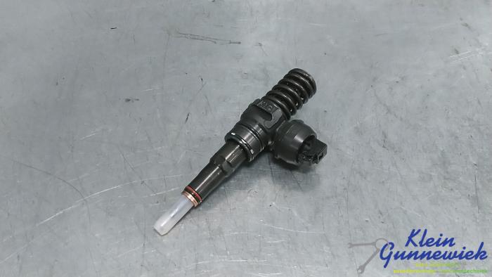 Usagé Injecteurs Volkswagen Touran Prix € 50,00 Règlement à la marge proposé par Klein Gunnewiek Autodemontage & Motorentechniek