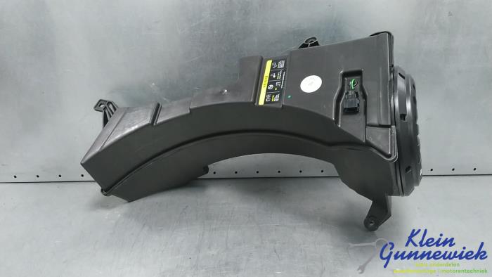 Begagnade Högtalare Audi RS7 Pris € 195,00 Marginaltabell erbjuds av Klein Gunnewiek Autodemontage & Motorentechniek