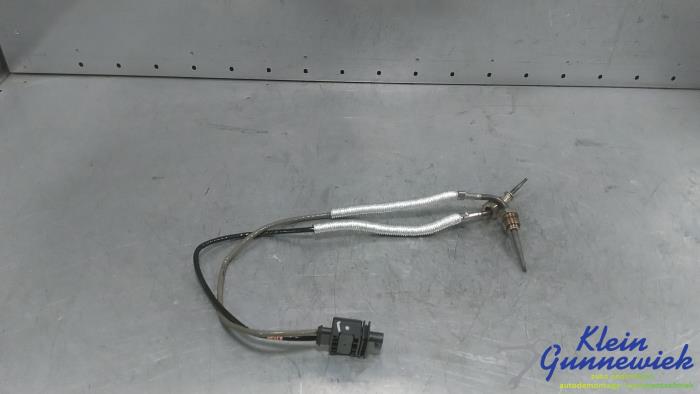 Usagé Sensor température d’échappement Volkswagen Golf Prix € 75,00 Règlement à la marge proposé par Klein Gunnewiek Autodemontage & Motorentechniek