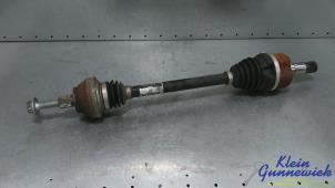 Begagnade Drivaxel, vänster bak Volkswagen ID.3 Pris € 150,00 Marginaltabell erbjuds av Klein Gunnewiek Autodemontage & Motorentechniek