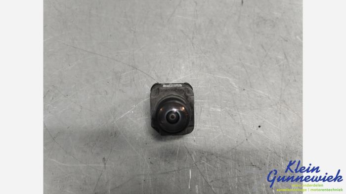 Begagnade Backkamera Volkswagen ID.5 Pris € 76,00 Marginaltabell erbjuds av Klein Gunnewiek Autodemontage & Motorentechniek