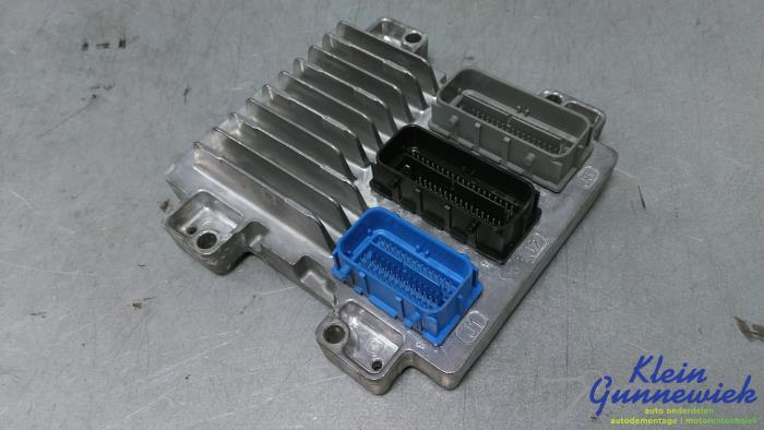 Used Injection computer Opel Meriva Price € 246,00 Margin scheme offered by Klein Gunnewiek Autodemontage & Motorentechniek