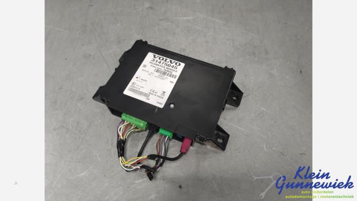 Begagnade Telefonmodul Volvo XC90 Pris € 295,00 Marginaltabell erbjuds av Klein Gunnewiek Autodemontage & Motorentechniek
