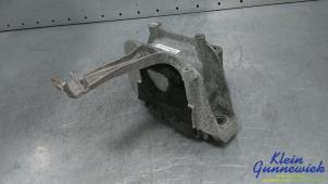 Used Engine mount Volkswagen Golf Price € 40,00 Margin scheme offered by Klein Gunnewiek Autodemontage & Motorentechniek