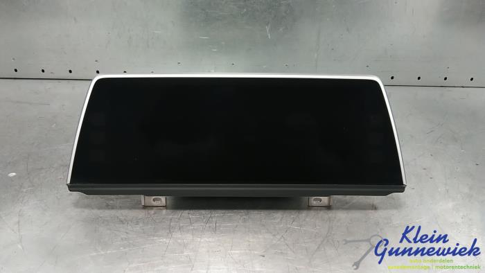 Begagnade Innerdisplay BMW 7-Serie Pris € 441,00 Marginaltabell erbjuds av Klein Gunnewiek Autodemontage & Motorentechniek