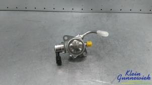 Begagnade Mekanisk bränslepump Volvo XC90 Pris € 170,00 Marginaltabell erbjuds av Klein Gunnewiek Autodemontage & Motorentechniek