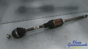 Usagé Arbre de transmission avant droit BMW 7-Série Prix € 295,00 Règlement à la marge proposé par Klein Gunnewiek Autodemontage & Motorentechniek