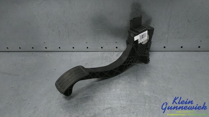 Begagnade Gaspedalsensor Opel Vivaro Pris € 55,00 Marginaltabell erbjuds av Klein Gunnewiek Autodemontage & Motorentechniek