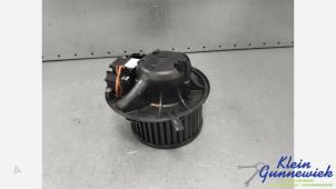 Begagnade Fläktmotor för uppvärmning och ventilation Volkswagen Passat Pris € 30,00 Marginaltabell erbjuds av Klein Gunnewiek Autodemontage & Motorentechniek