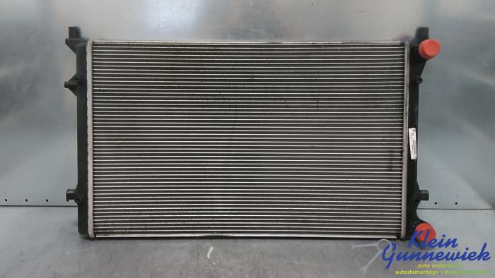 Usagé Radiateur Volkswagen Passat Prix € 50,00 Règlement à la marge proposé par Klein Gunnewiek Autodemontage & Motorentechniek