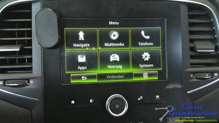 Begagnade Innerdisplay Renault Megane Pris € 203,00 Marginaltabell erbjuds av Klein Gunnewiek Autodemontage & Motorentechniek
